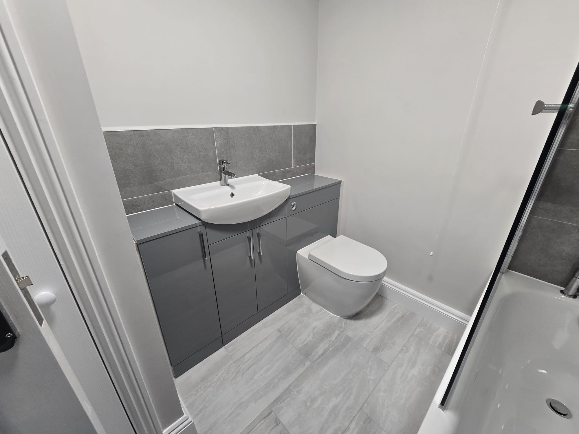 Bathroom installation Greenhithe